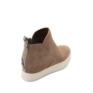 Dolce Vita - Snake Accent Pull Tab Platform Sneakers - Beige - Size 7.5